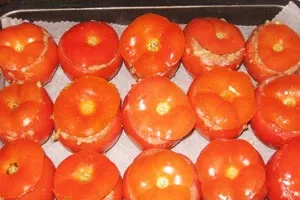 Пълнени домати с кайма