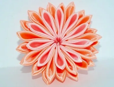 Kanzashi далии майсторски клас