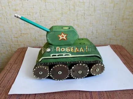 Модели на военна техника със собствените си ръце