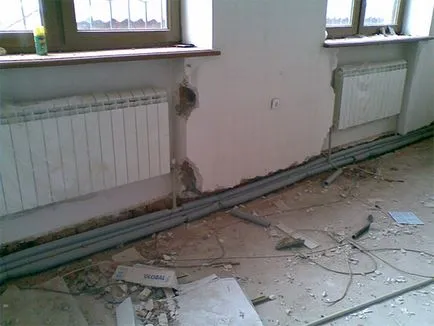 Как да се скрие тръбата в стаята