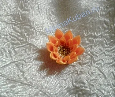 Kanzashi далии майсторски клас