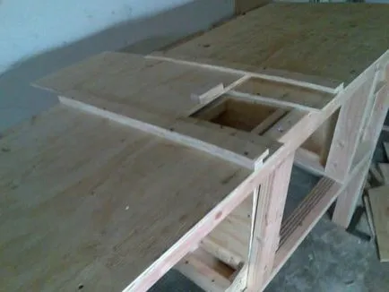 Заек hutches с техните ръце рисунка