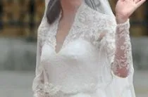Младоженецът на сватбата на младоженеца
