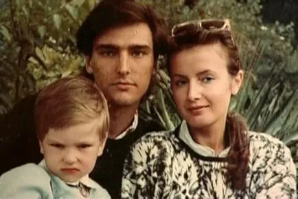 Това Андрей Державин