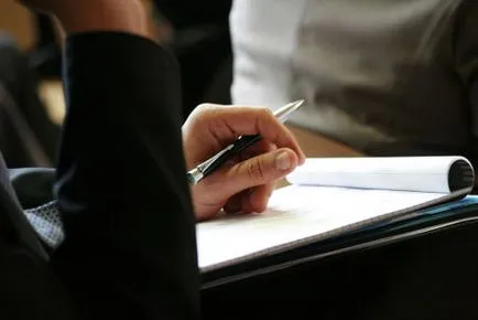 Как да се създаде история за себе си