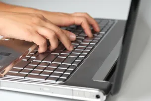 Как да смените езика на конзолата