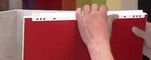 И двете, като бюрото на компютъра