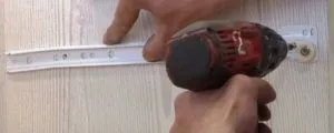 И двете, като бюрото на компютъра