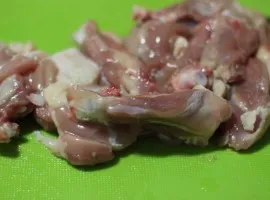 Пилешки бедра с картофи в multivarka