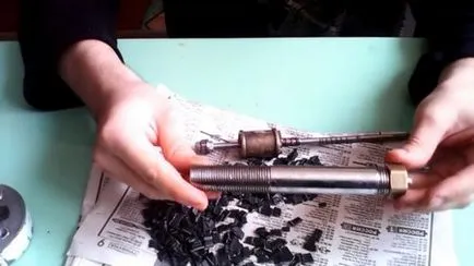 Пластмаси с ръцете си
