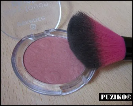 Essence руж