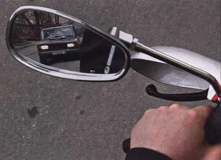 Hogyan juthat folytak egy moped