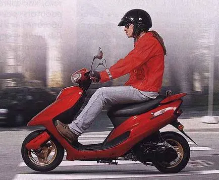 Hogyan juthat folytak egy moped