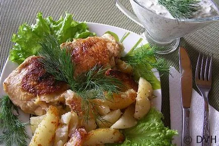 Пилешки бедра с картофи в multivarka