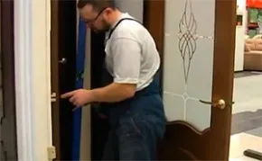 Telepítése ajtók mezhkomnatnoy