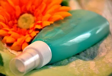 Spray hidratálja haját Spray hidratálja haját