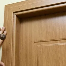 Какво е напречните на вратите