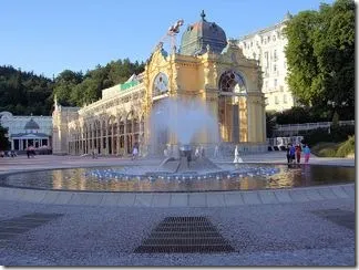 Какво е Лазне