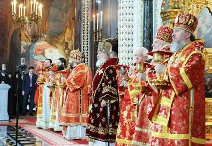 Как да се подготвим за причастие в църквата
