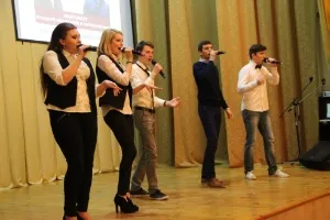 Какво е пролет студент