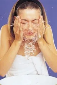 Почистване на кожата е