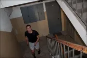 Как да се справим с Гопник