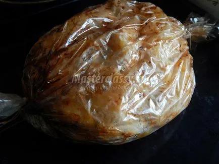 Свинско с картофи в дупката