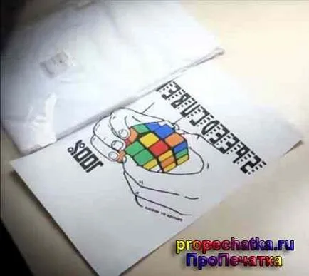 Нанасяне на рисунки на тениски с ръцете си