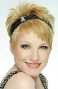 Как да си направим прическа с ръба на дъвка