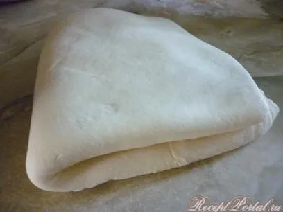 Татарски пайове с месо и картофи
