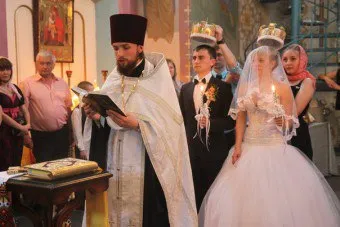 Какво е сватбената церемония