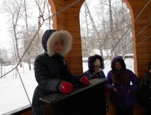 Защо звънчета звънят