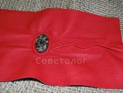 Гривни от кожа с ръцете си - съветолог