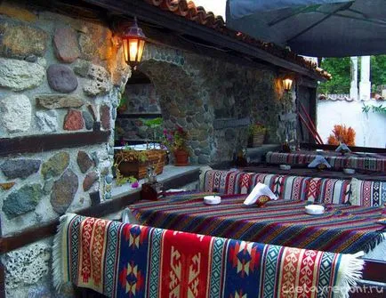 Дизайн Cafe, както се случва и какво трябва да бъде