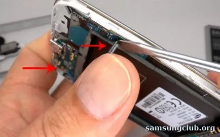 Инструкции как да се разединят i9500 Galaxy S4,