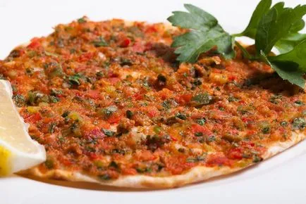 Как да се готви вкусно ястие ЛАХМАДЖУН