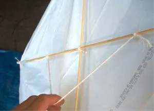 Как да направите хвърчило със собствените си ръце (въздух) Как да направите хвърчило със собствените си ръце