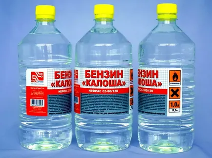 Как да се покажат местата с пухени якета, отколкото да се премахне блясък на ръкавите и разводите, фото и видео
