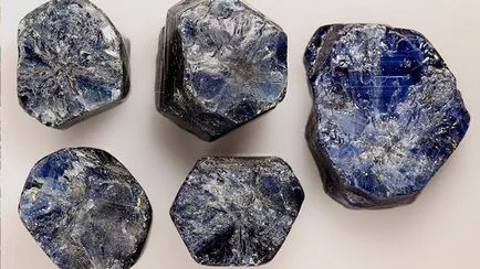 Sapphire история камък, имоти и минерални видове