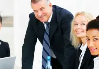 Защо горят ушите на дясното и лявото ухо (какво) Защо горят ушите на дясно и ляво ухо