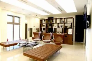 Пластичната хирургия Grand (R