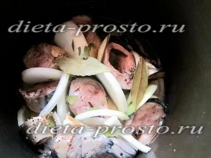 Консерви скумрия в multivarka рецепта