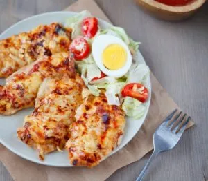 Пиле със сирене на фурна - лесна и вкусна рецепта