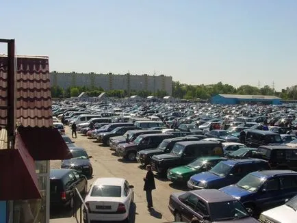 Люберци автомобилен пазар
