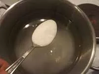 Мариновани домати в бързаме, мариновани домати с лук и чесън, вкусно и бързо да се
