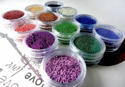 Маникюр Glitter ефективен дизайн за всеки повод