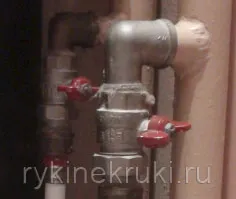 Деактивирането вертикални тръби ръце куки