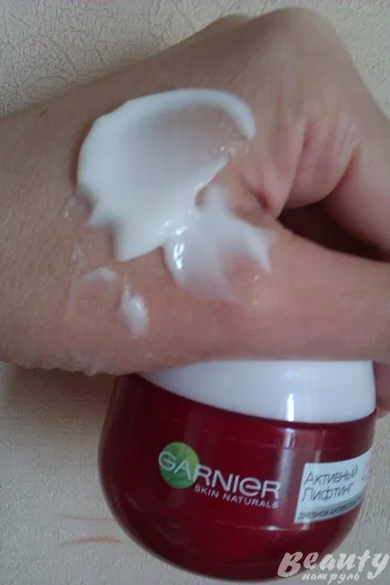 Преглед на Night крем Garnier лице - активно повдигане - 45
