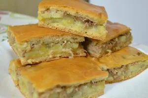 Pie и чипс - както вкусно и бързо да се готви рецепти тестените и пълнеж със снимки