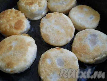 Пайове - бомби - с домати - рецепта със снимки